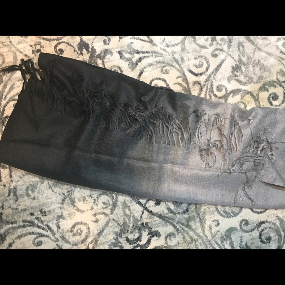 Ombré pashmina - Picture 3 of 3